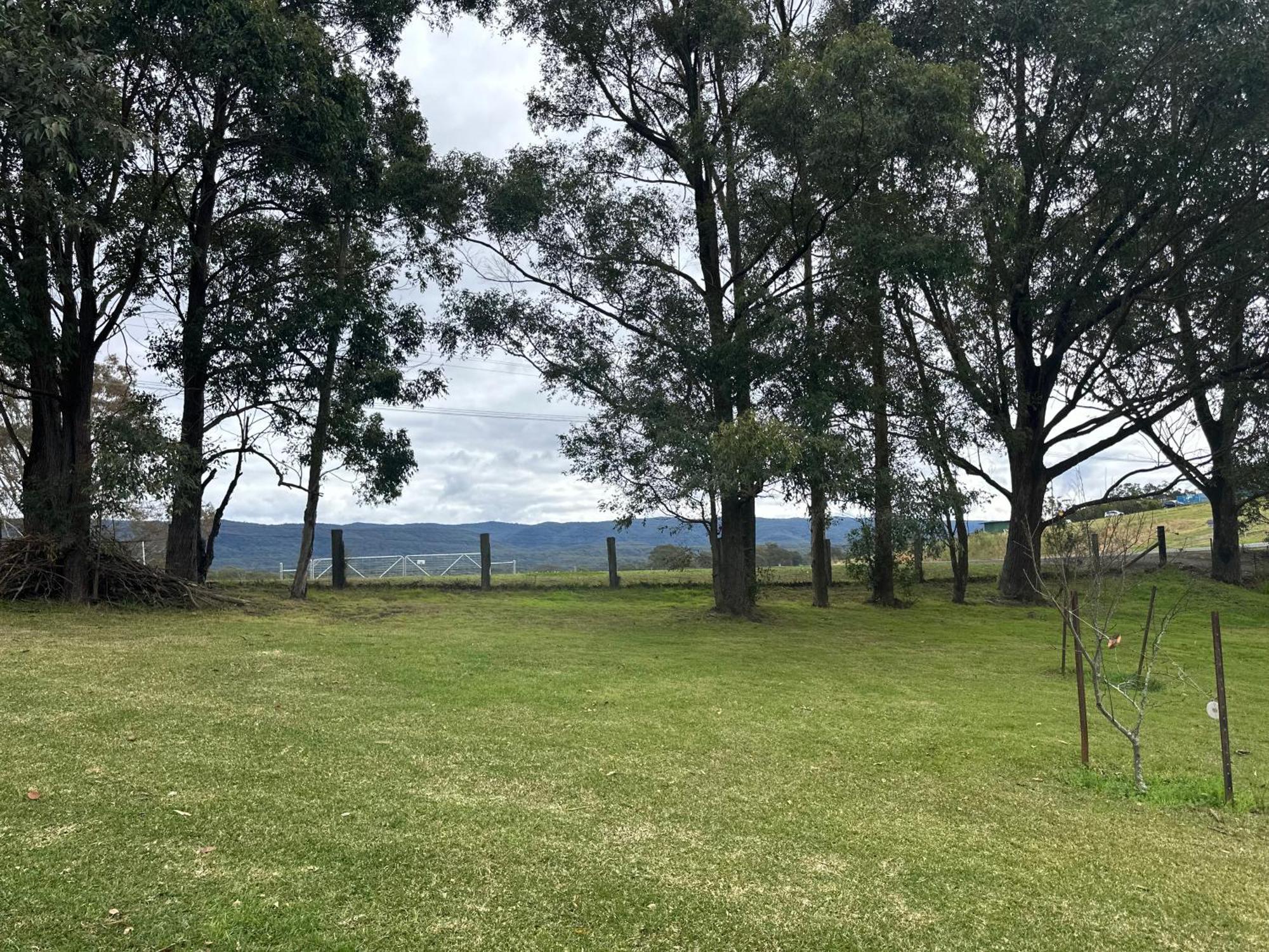 Blueberry Hills On Comleroy Farmstay - Self-Contained Cottages Kurrajong Buitenkant foto